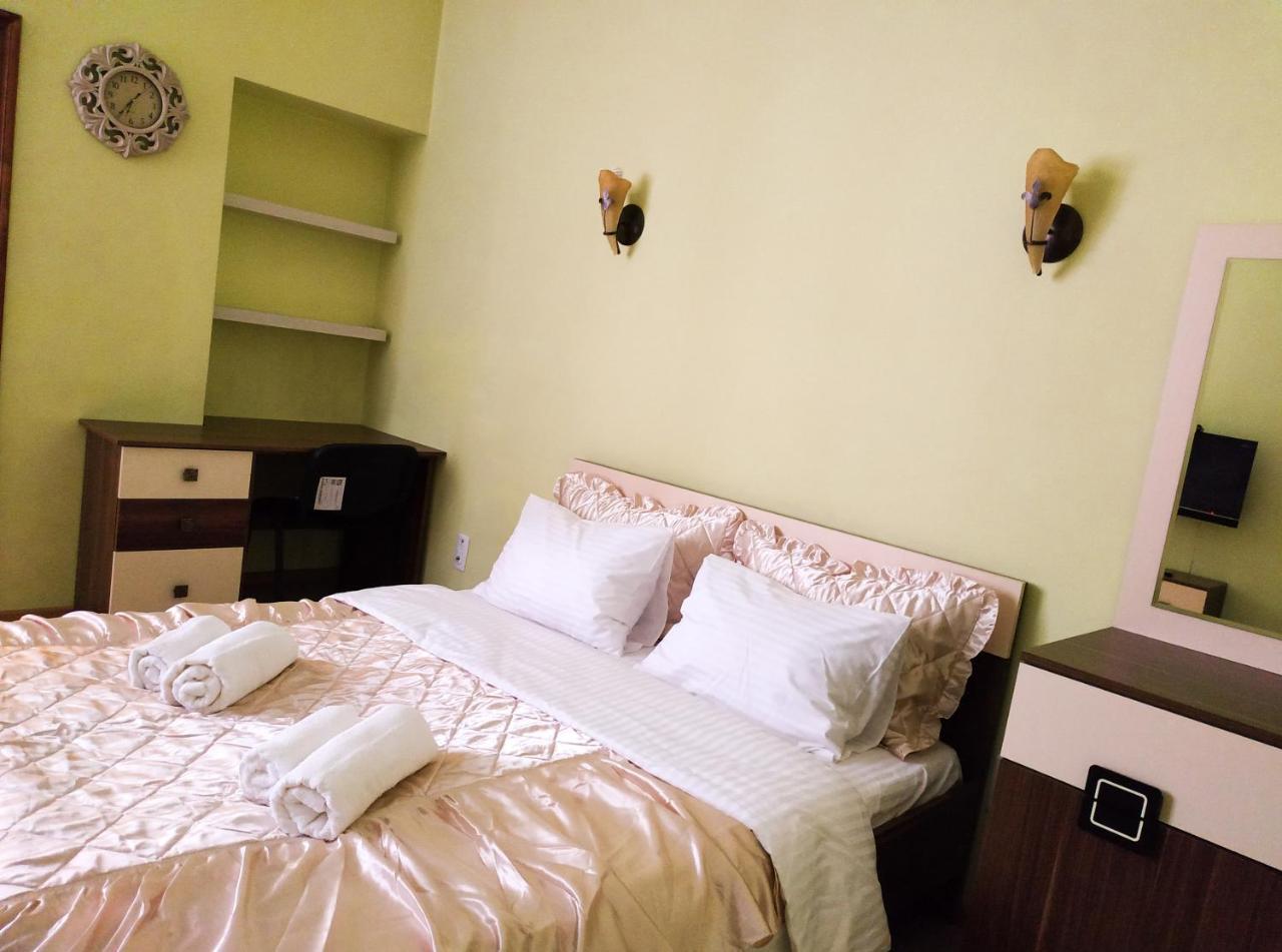 Lviv City Apartment Buitenkant foto
